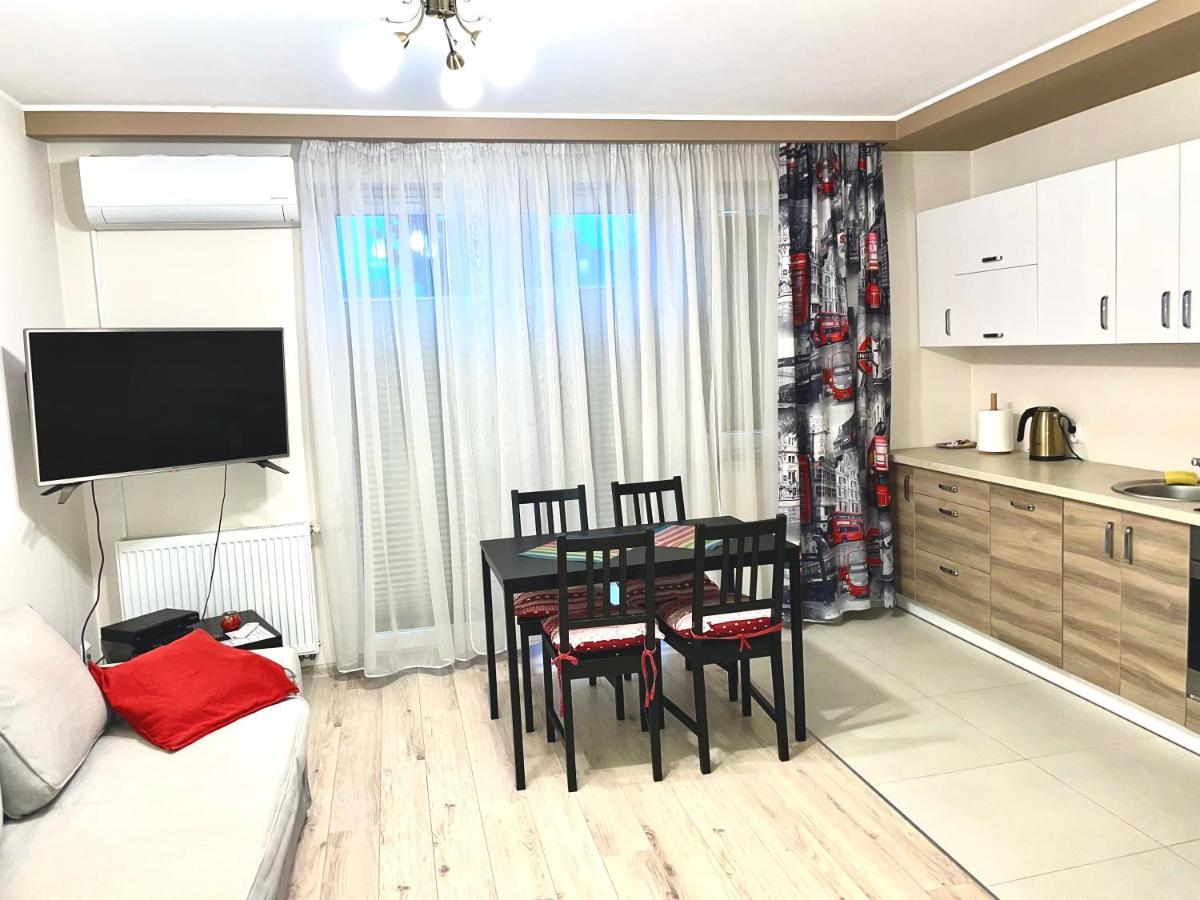 Apartament 48M W Centrum Grojca Grojec  Ngoại thất bức ảnh