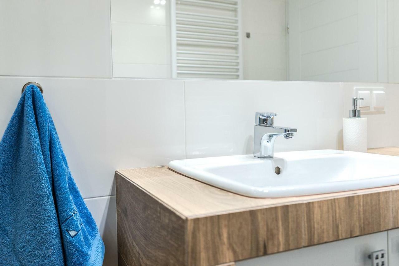 Apartament 48M W Centrum Grojca Grojec  Ngoại thất bức ảnh