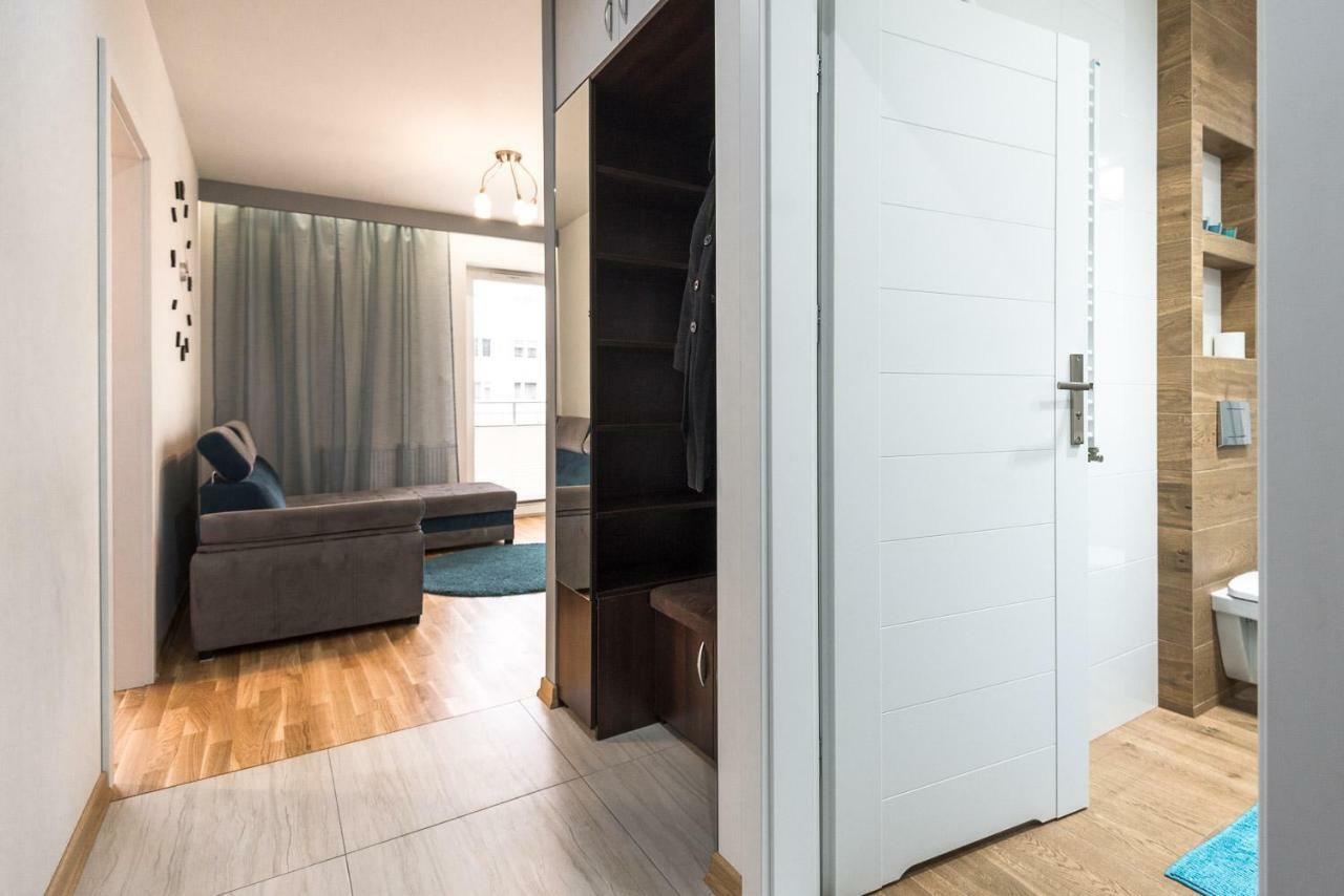 Apartament 48M W Centrum Grojca Grojec  Ngoại thất bức ảnh